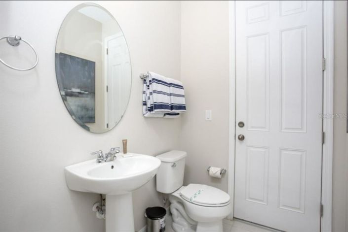 Image No.24-5 Bed Townhouse for sale