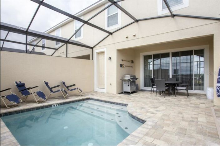 Image No.27-5 Bed Townhouse for sale