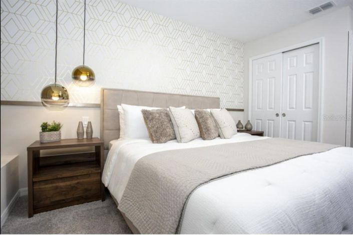 Image No.49-5 Bed Townhouse for sale