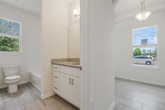 Image No.9-3 Bed House for sale