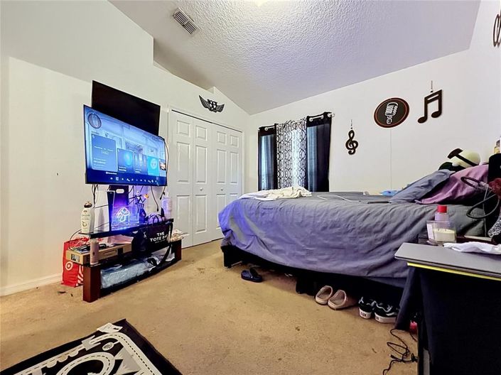 Image No.17-4 Bed House for sale