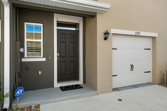Image No.2-3 Bed Townhouse for sale