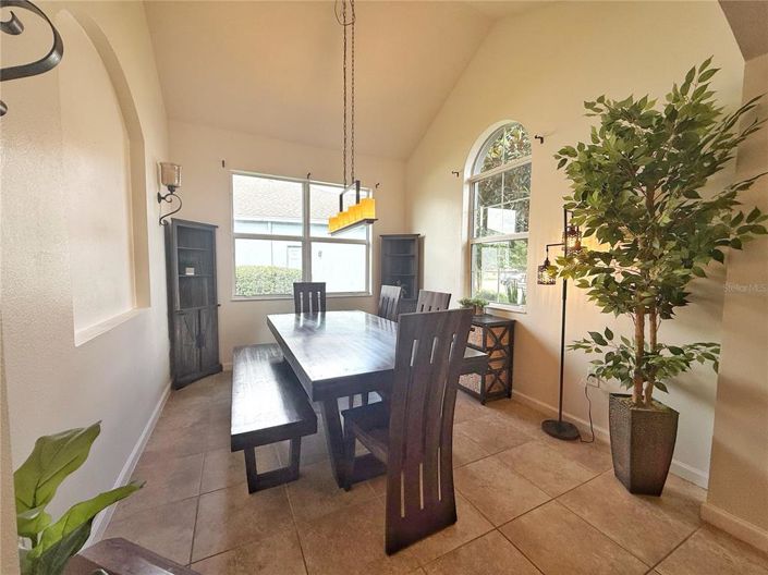 Image No.6-3 Bed House for sale
