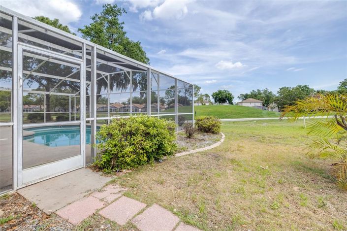 Image No.42-4 Bed House for sale