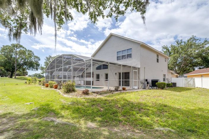 Image No.45-4 Bed House for sale