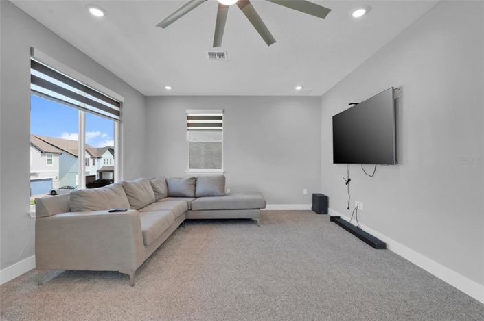 Image No.19-3 Bed House for sale
