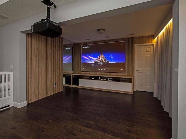 Image No.32-4 Bed House for sale