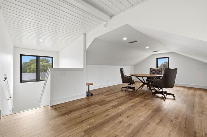 Image No.39-4 Bed House for sale