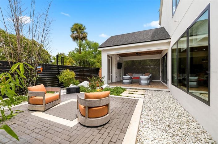 Image No.46-4 Bed House for sale