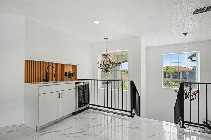 Image No.15-6 Bed House for sale
