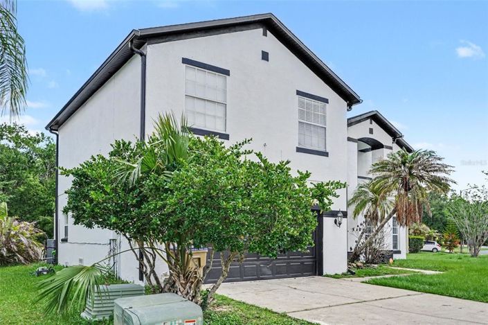 Image No.4-6 Bed House for sale