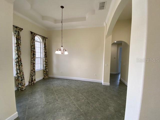 Image No.11-4 Bed House for sale