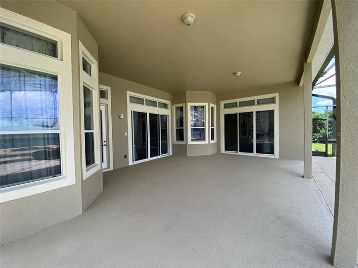 Image No.23-4 Bed House for sale