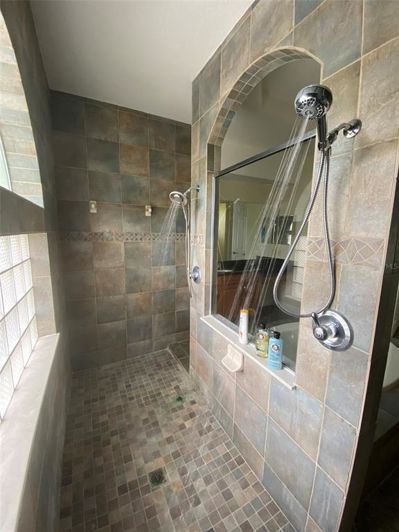 Image No.38-4 Bed House for sale