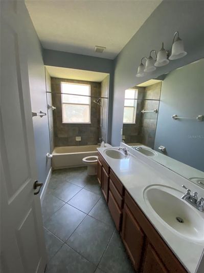 Image No.43-4 Bed House for sale