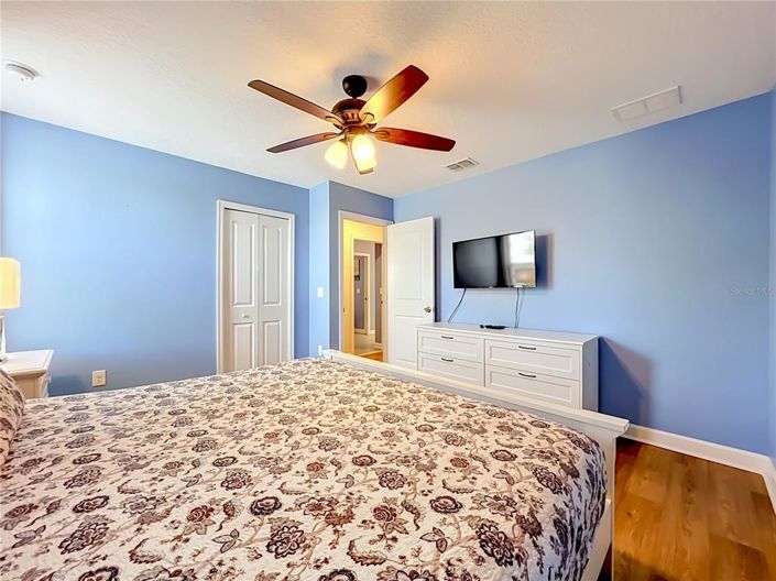 Image No.57-8 Bed House for sale