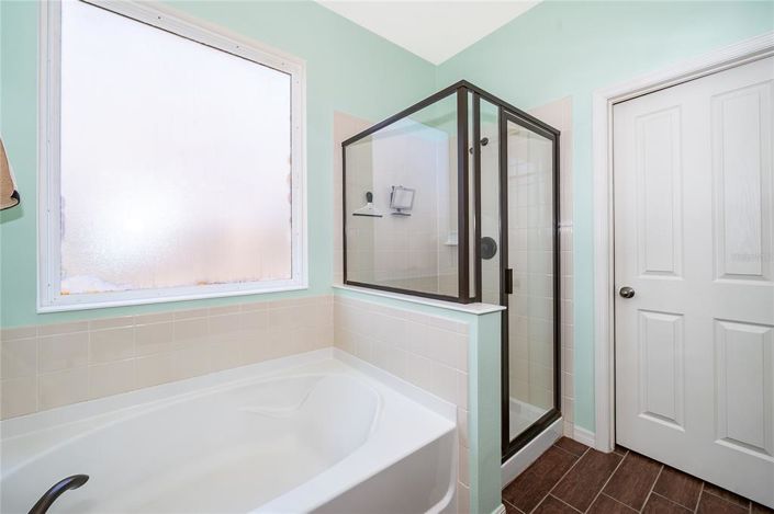 Image No.23-4 Bed House for sale