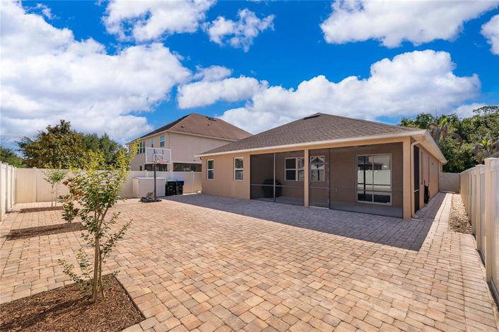 Image No.30-4 Bed House for sale