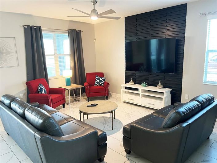 Image No.20-8 Bed House for sale