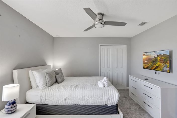 Image No.36-8 Bed House for sale