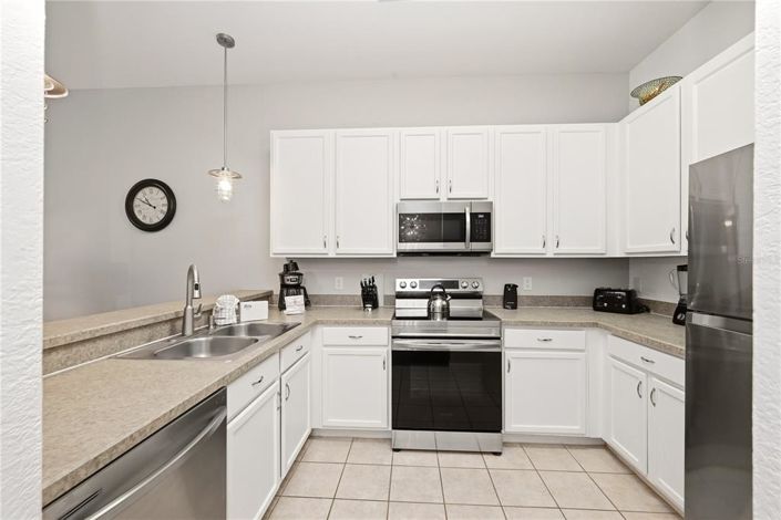 Image No.21-3 Bed Apartment for sale