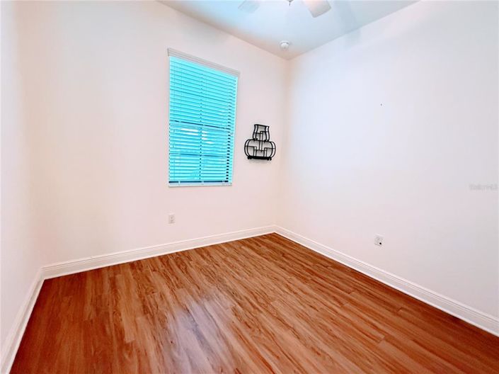 Image No.27-2 Bed House for sale