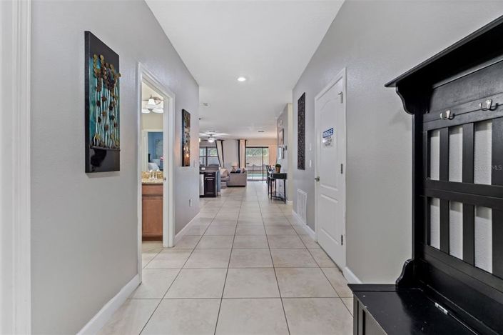 Image No.9-8 Bed House for sale