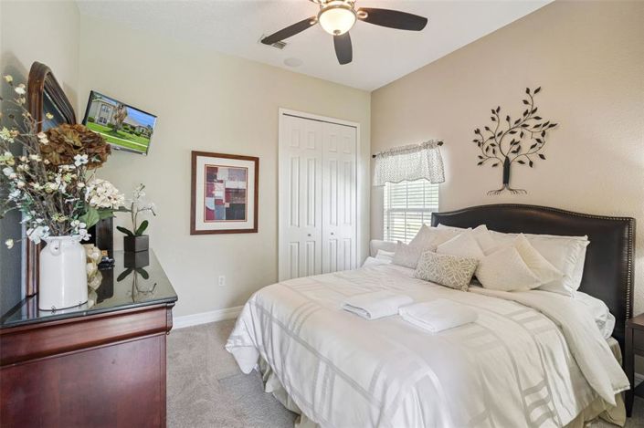 Image No.17-5 Bed House for sale