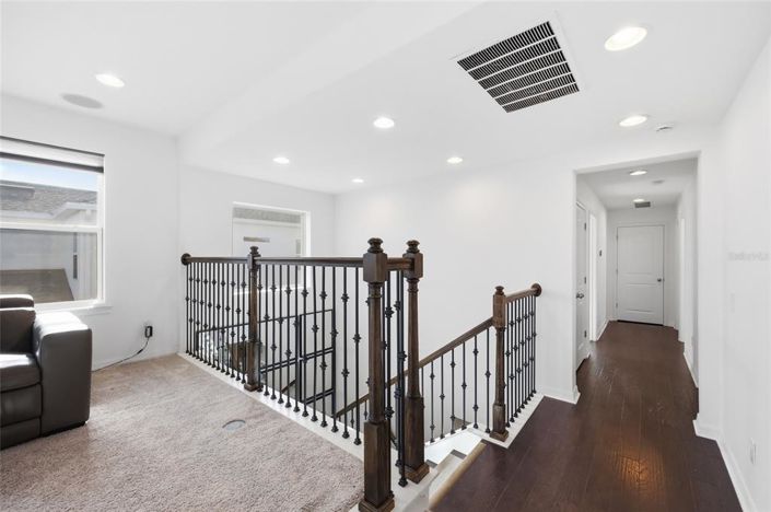 Image No.38-5 Bed House for sale