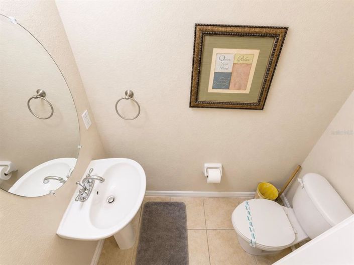 Image No.20-4 Bed Townhouse for sale