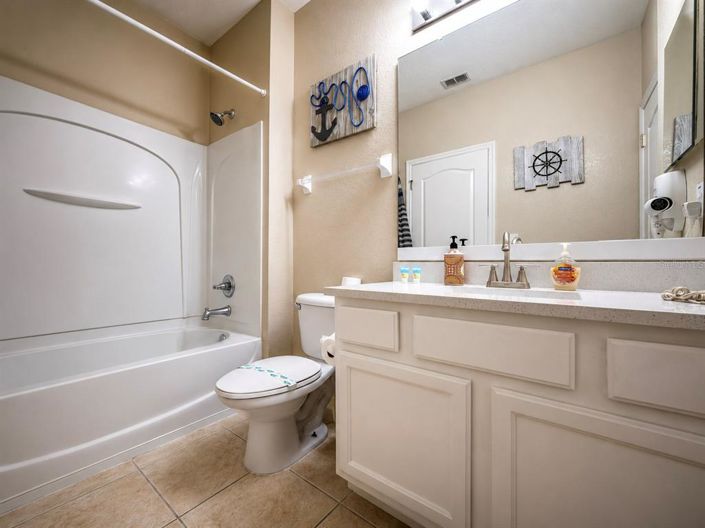 Image No.35-4 Bed Townhouse for sale