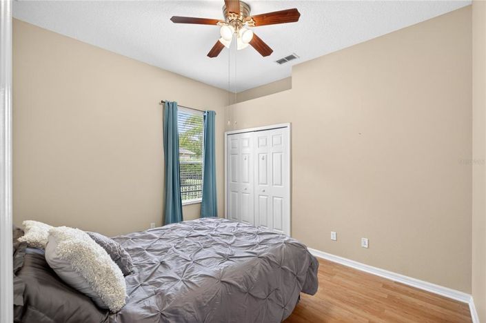 Image No.25-4 Bed House for sale