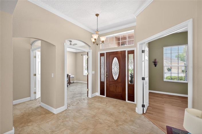 Image No.3-4 Bed House for sale