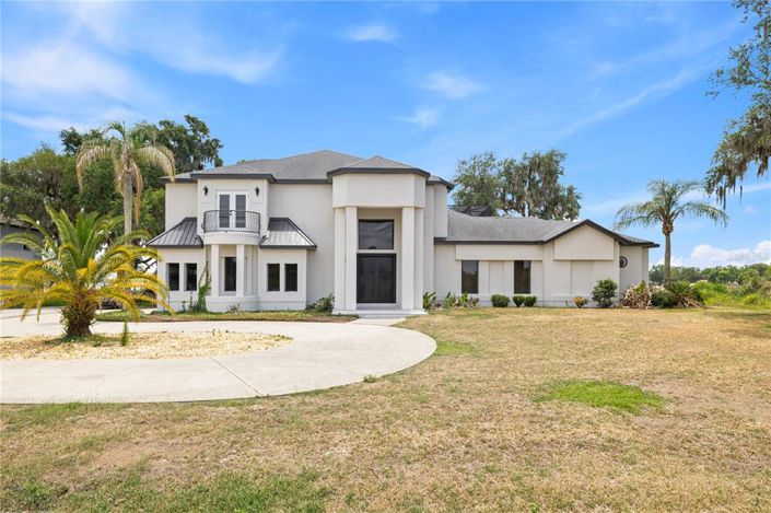 Image No.2-5 Bed House for sale