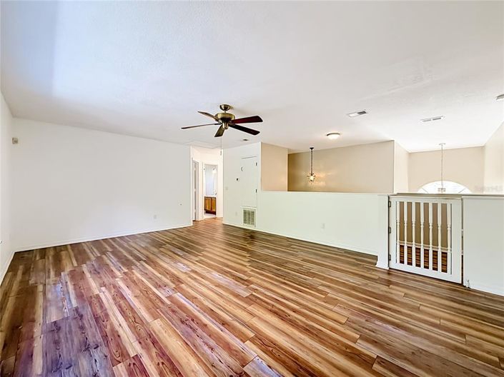 Image No.16-4 Bed House for sale