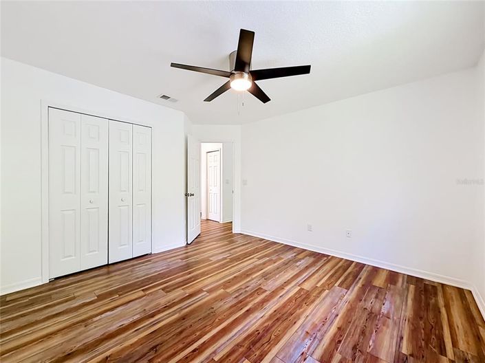 Image No.26-4 Bed House for sale
