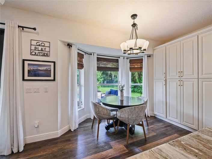 Image No.20-5 Bed House for sale