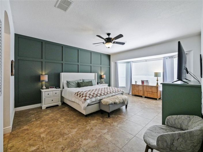 Image No.29-5 Bed House for sale