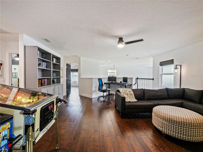 Image No.38-5 Bed House for sale