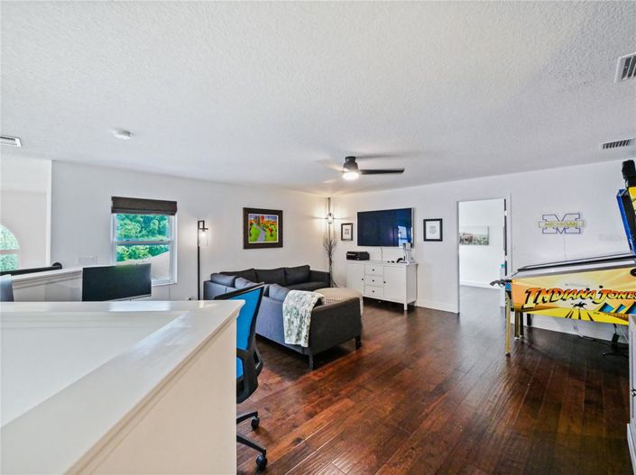 Image No.39-5 Bed House for sale