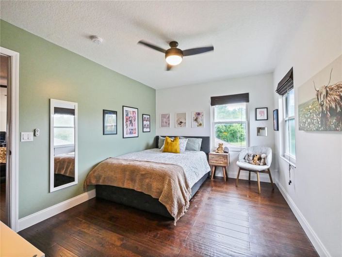Image No.41-5 Bed House for sale