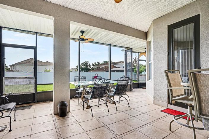 Image No.16-5 Bed House for sale