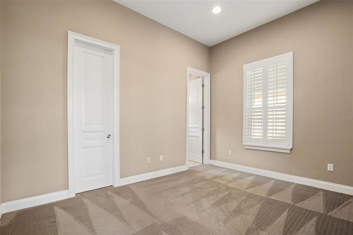 Image No.51-6 Bed House for sale