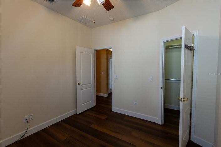Image No.25-4 Bed House for sale