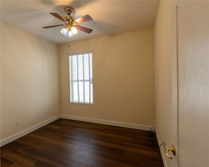 Image No.33-4 Bed House for sale