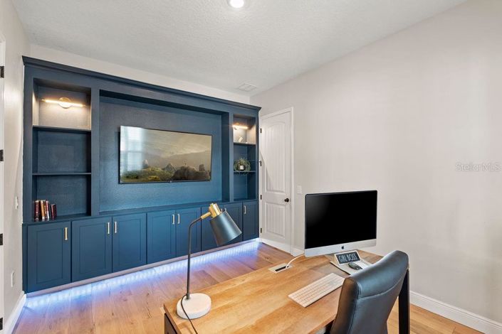 Image No.21-6 Bed House for sale