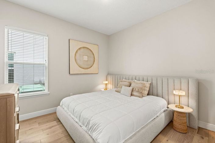 Image No.27-6 Bed House for sale