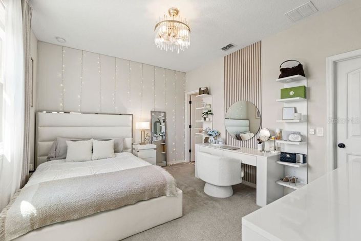 Image No.42-6 Bed House for sale