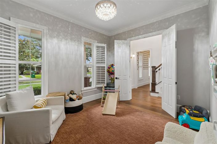 Image No.4-4 Bed House for sale