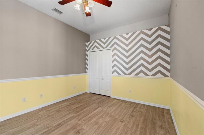 Image No.25-5 Bed House for sale